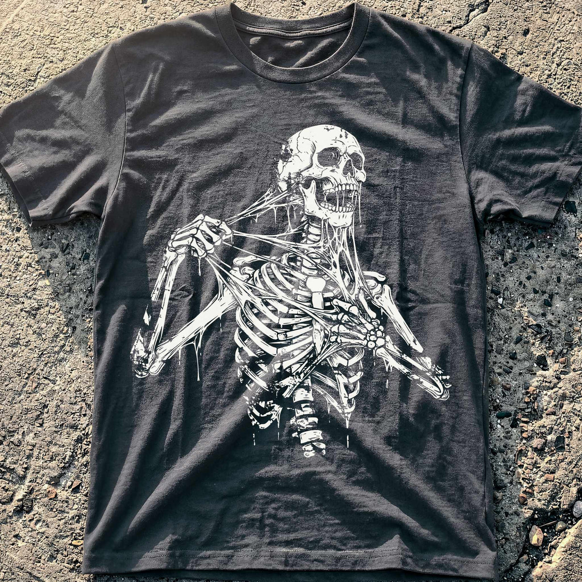 Ripping Skeleton T-Shirt