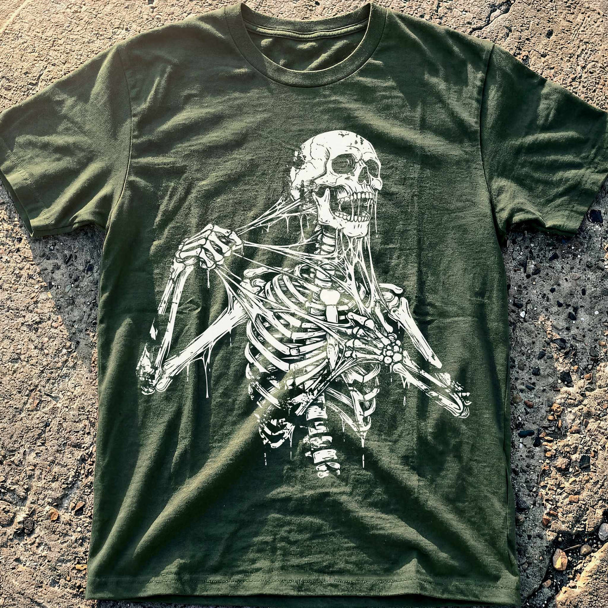 Ripping Skeleton T-Shirt